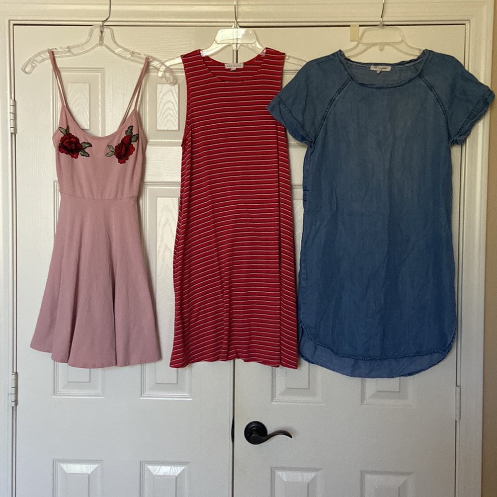XS Cute Dress Bundle